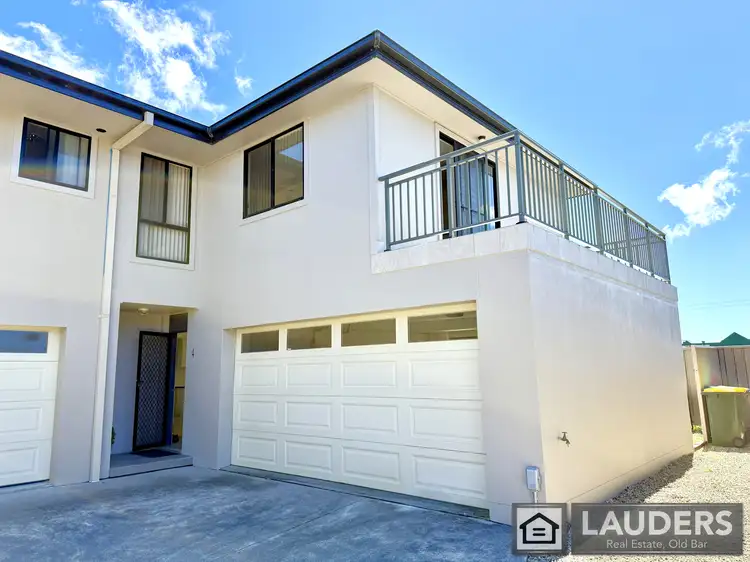 4/15 Connell Street, Old Bar NSW 2430