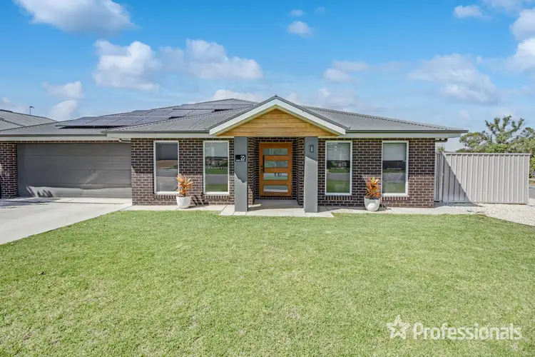 25 Yenda Avenue, Gobbagombalin NSW 2650