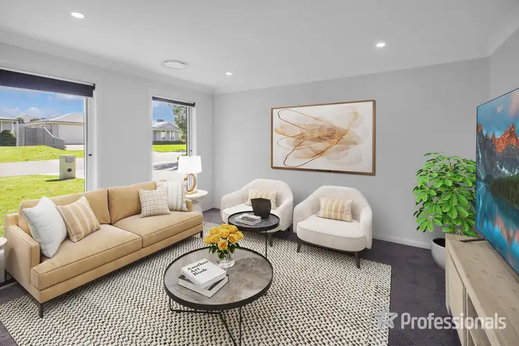 Second view of Homely house listing, 25 Yenda Avenue, Gobbagombalin NSW 2650