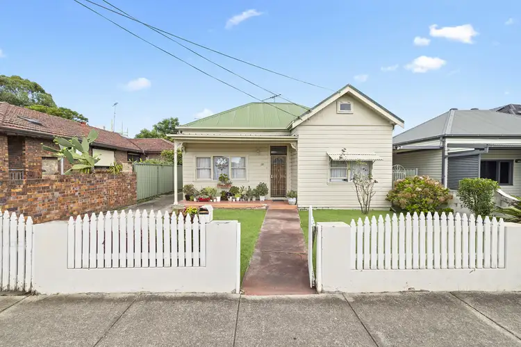 186 Coronation Parade, Croydon Park NSW 2133