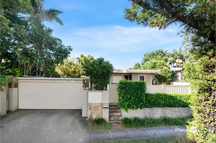 72 Valhalla Street, Sunnybank QLD 4109