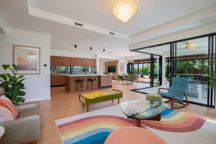 13 Settlers Boulevard, Chisholm NSW 2322