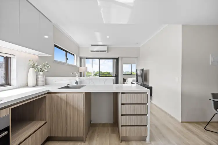 Fifth view of Homely apartment listing, 305/21 Kishorn Road, Applecross WA 6153