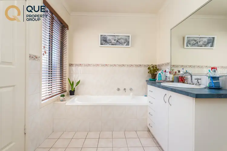 Sixth view of Homely unit listing, 1/29 Iron Way, West Wodonga VIC 3690