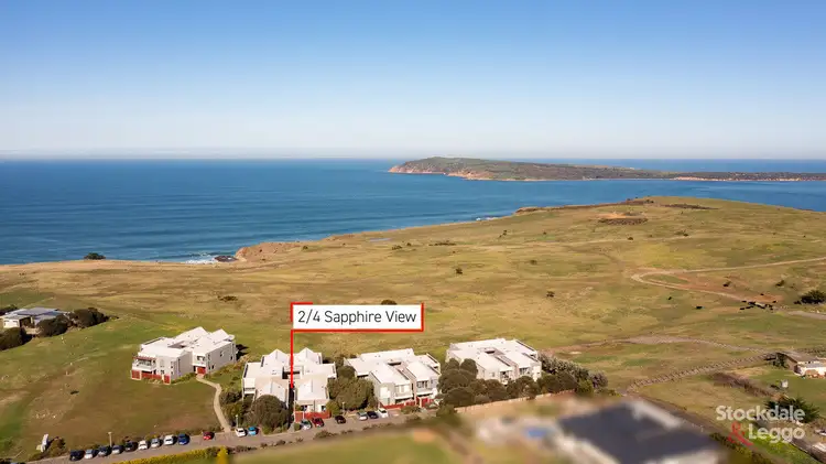 2/4 Sapphire View, San Remo VIC 3925