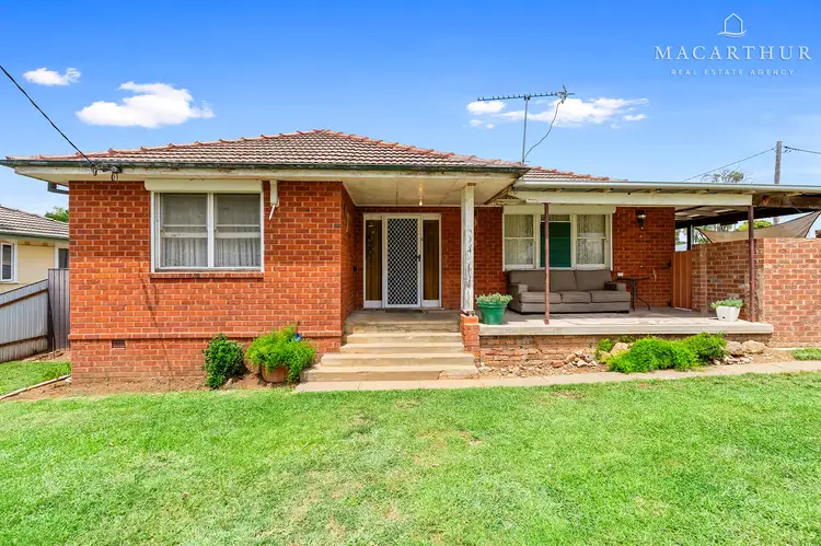 34 Malta Crescent, Ashmont NSW 2650