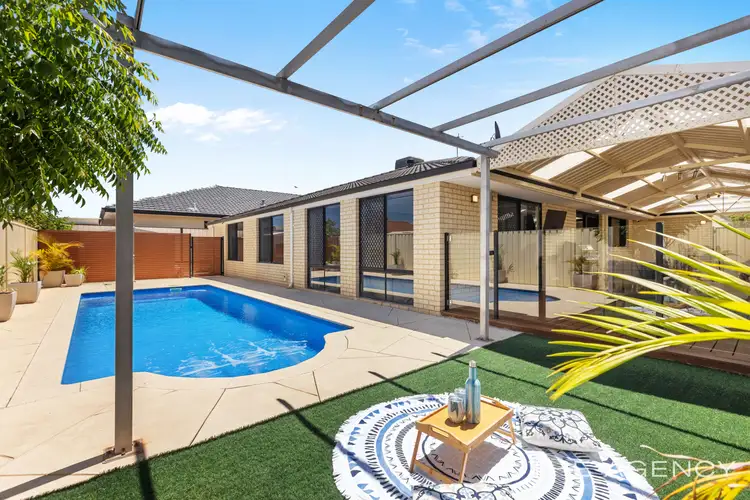 20 Gungurru Avenue, Hocking WA 6065
