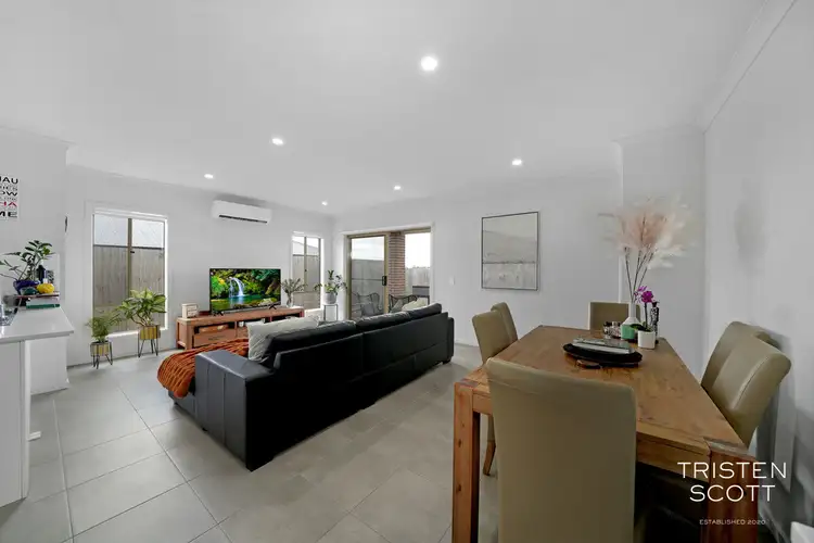Second view of Homely house listing, 7 Broxburn Circuit, Spring Mountain QLD 4300