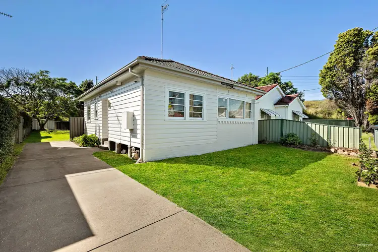 198 Bridges Road, New Lambton NSW 2305