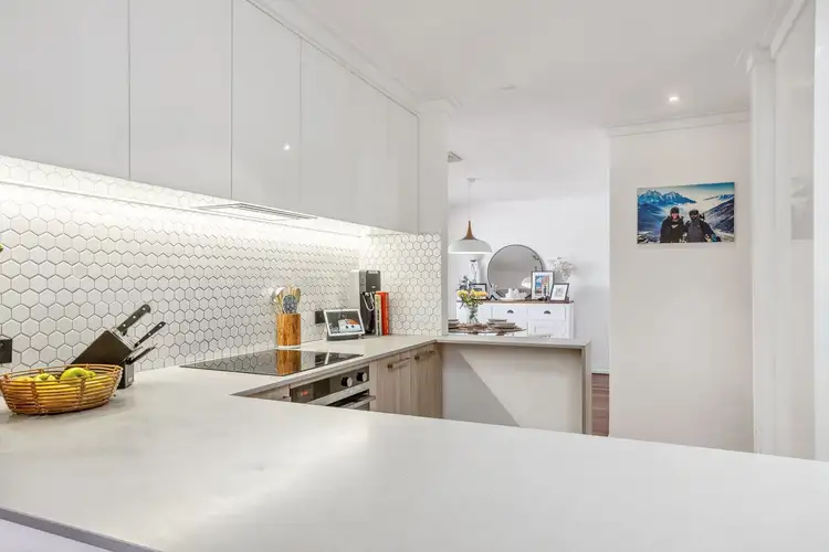 Sixth view of Homely house listing, 6 Gillen Court, Padbury WA 6025