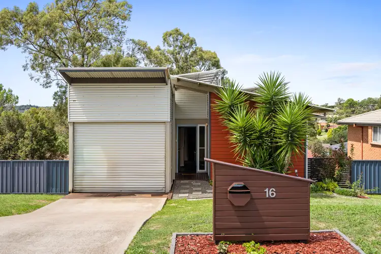 16 Lou Fisher Place, Muswellbrook NSW 2333