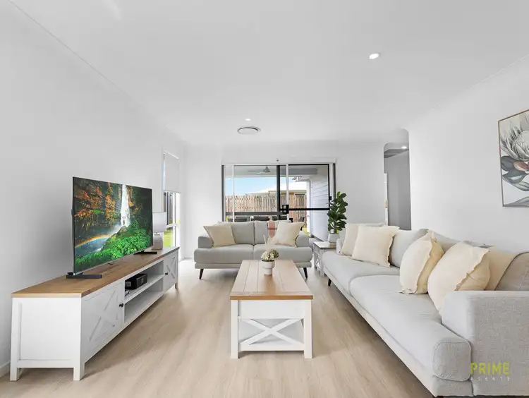 Fifth view of Homely house listing, 32 Lady Elliot Crescent, Eli Waters QLD 4655