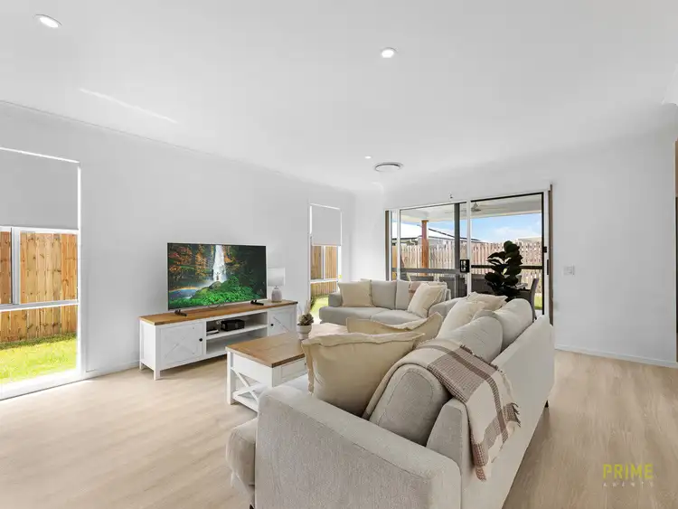 Sixth view of Homely house listing, 32 Lady Elliot Crescent, Eli Waters QLD 4655