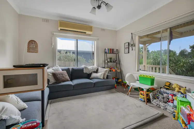 Fifth view of Homely townhouse listing, 1/17 Henrietta Street, Warragul VIC 3820