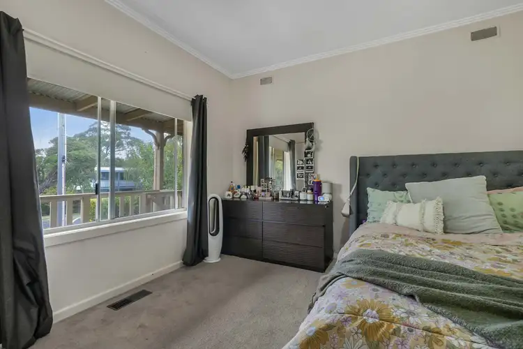 Sixth view of Homely townhouse listing, 1/17 Henrietta Street, Warragul VIC 3820