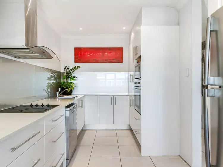 Fifth view of Homely unit listing, 9/106 Bayview Terrace, Clayfield QLD 4011