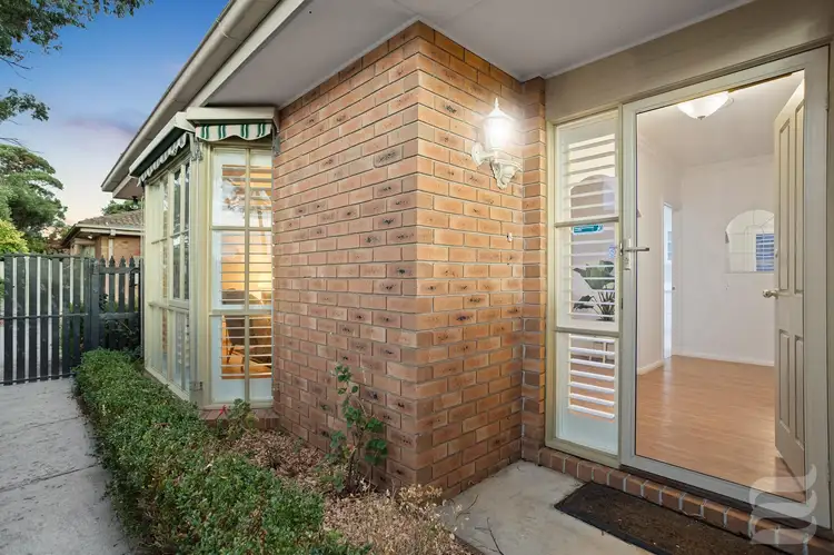 77 Canadian Bay Road, Mount Eliza VIC 3930