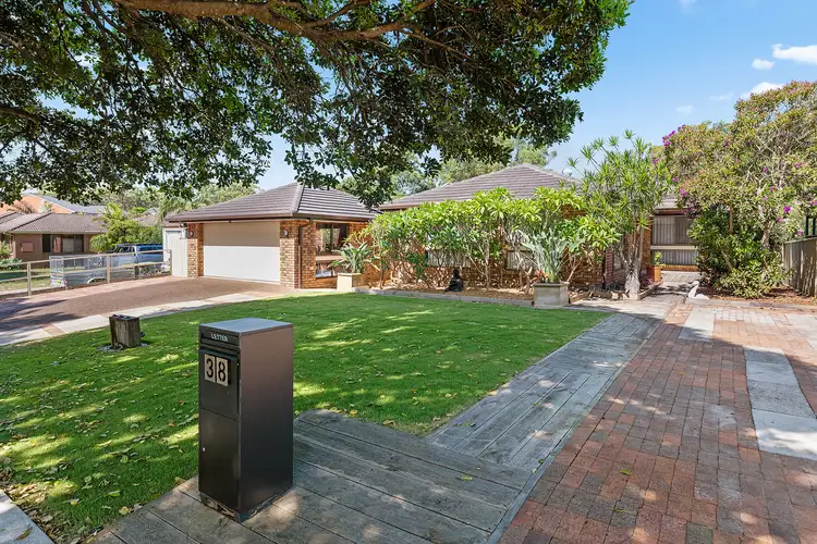 38 Popplewell Road, Fern Bay NSW 2295