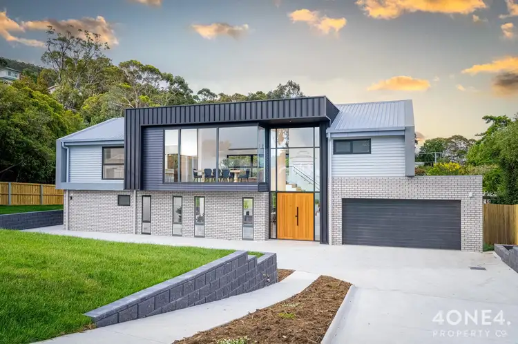 2 Belhaven Avenue, Taroona TAS 7053