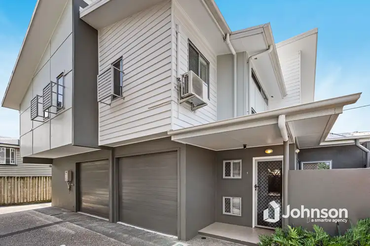 Second view of Homely townhouse listing, 1/100 Bride Street, Wynnum QLD 4178