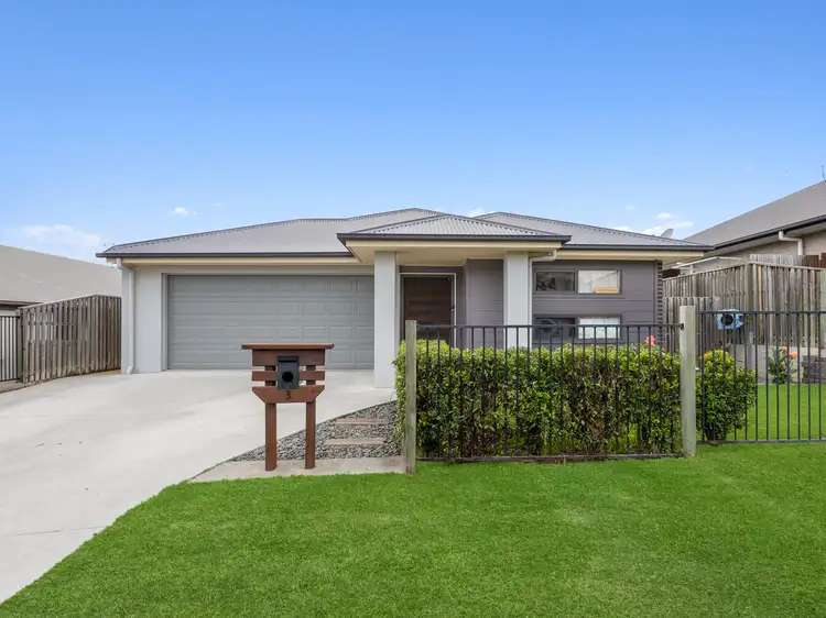 3 Boyland Way, Ripley QLD 4306