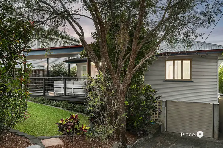 99 Sackville Street, Greenslopes QLD 4120