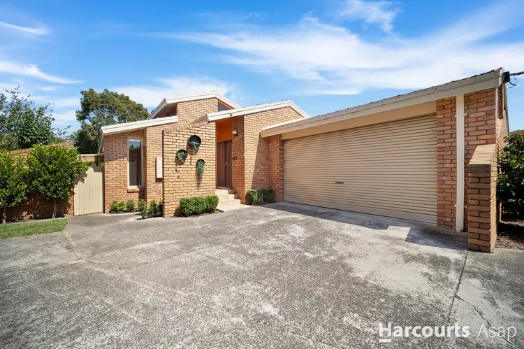 Second view of Homely house listing, 8 Sherwood Crescent, Dandenong North VIC 3175