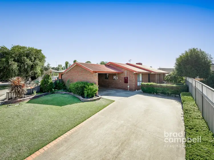 Fifth view of Homely house listing, 10 Rozaria Court, Shepparton VIC 3630