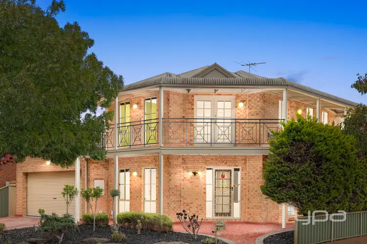 2 Finchley Road, Point Cook VIC 3030