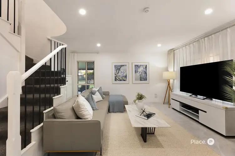 Fourth view of Homely house listing, 6 Winchcombe Court, Carindale QLD 4152
