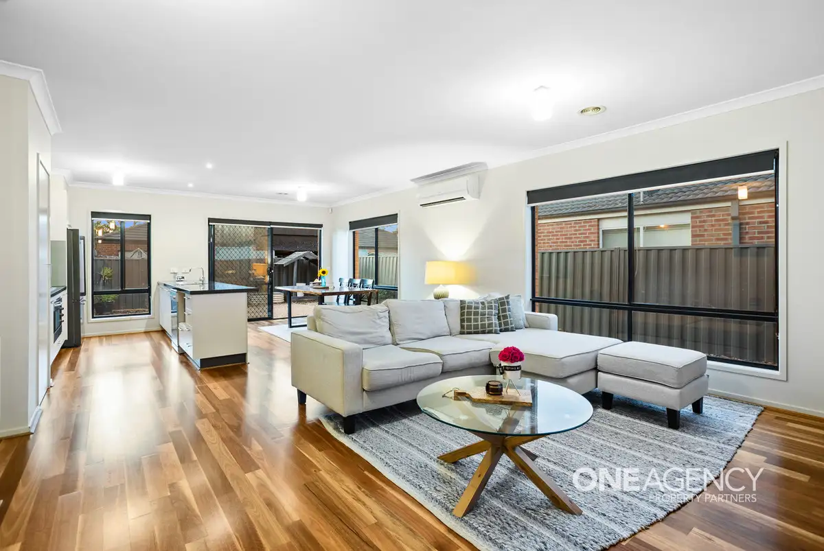 Main view of Homely house listing, 11 Brockwell Crescent, Manor Lakes VIC 3024