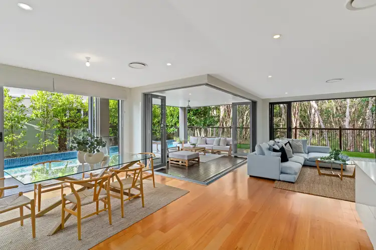 52 Boardrider Crescent, Mount Coolum QLD 4573