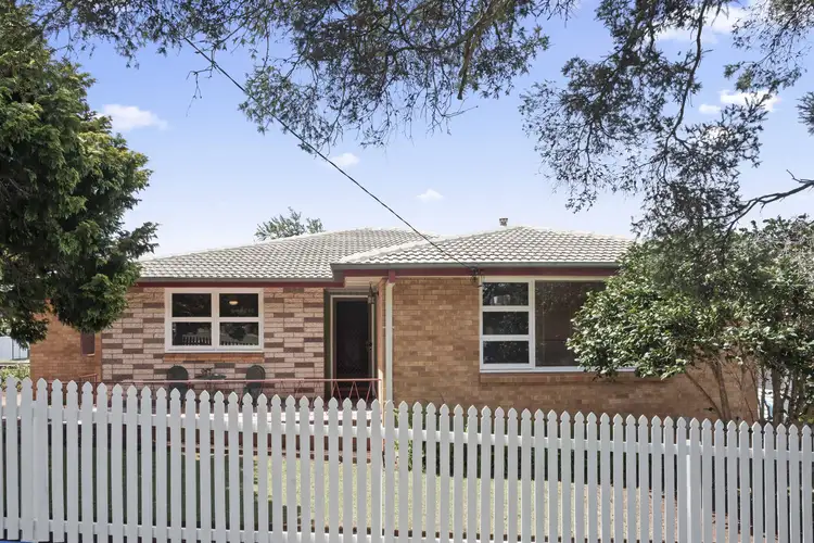 31 Flinders Street, Centenary Heights QLD 4350