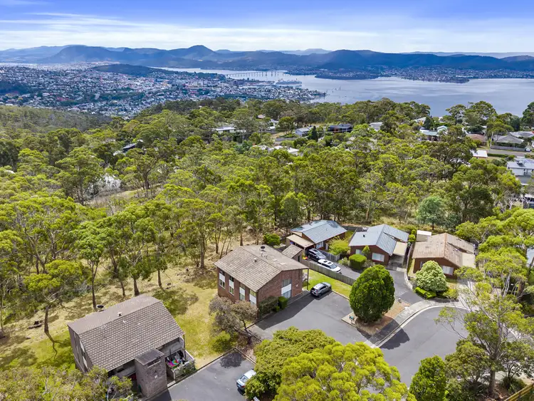 Main view of Homely unit listing, 2/6 Onslow Place, Mount Nelson TAS 7007