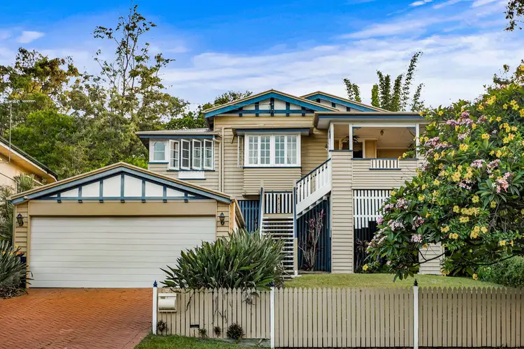 16 Vimy Street, Bardon QLD 4065