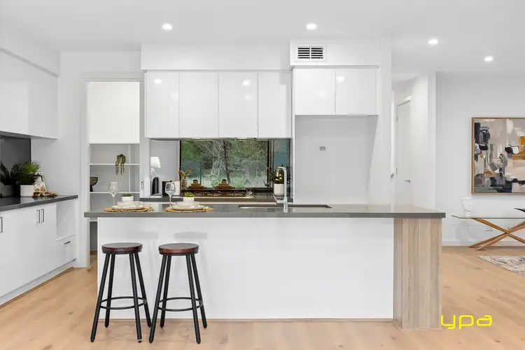 Fifth view of Homely house listing, 8 Ritz View, Cranbourne North VIC 3977