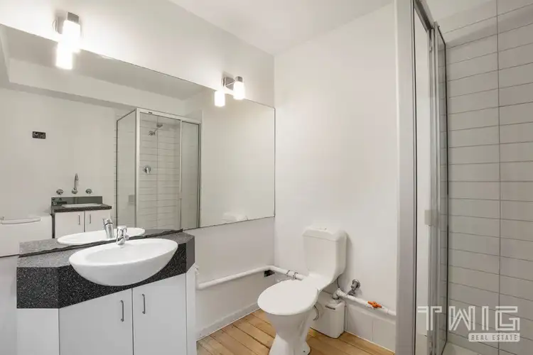 Sixth view of Homely apartment listing, 1B/353 Flinders Lane, Melbourne VIC 3000