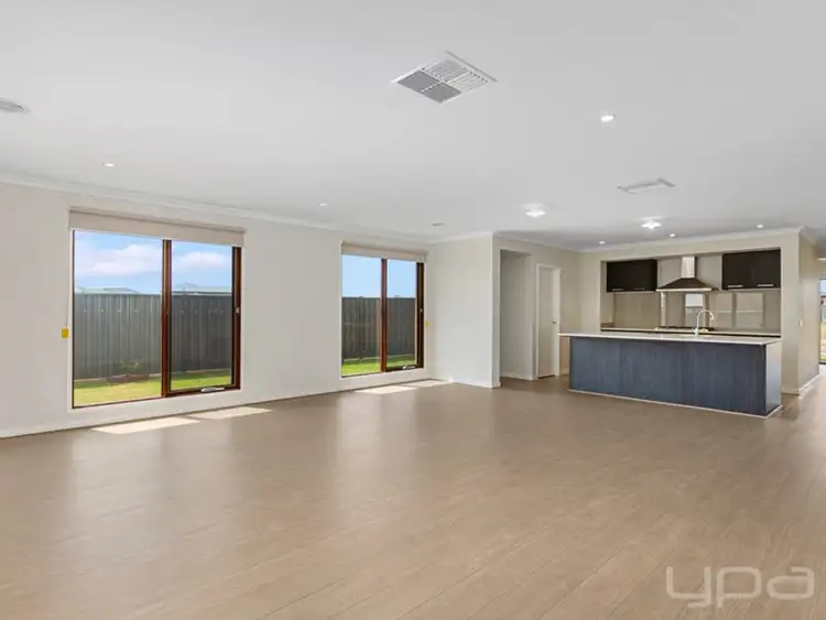 Fourth view of Homely house listing, 28 Arena Circuit, Strathtulloh VIC 3338