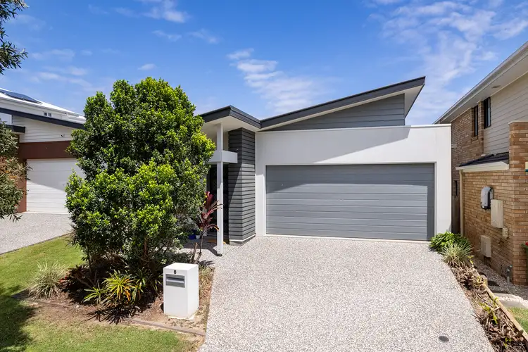 6 Santiago Crescent