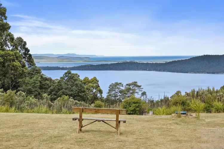 303 Kregors Road, Gordon TAS 7150