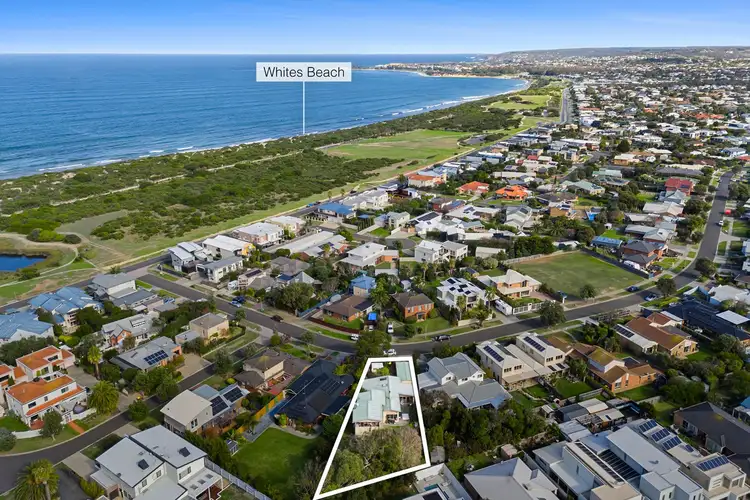 33 Golden Beach Way, Torquay