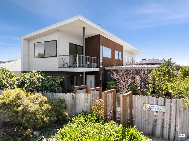 201 Fischer Street, Torquay VIC 3228