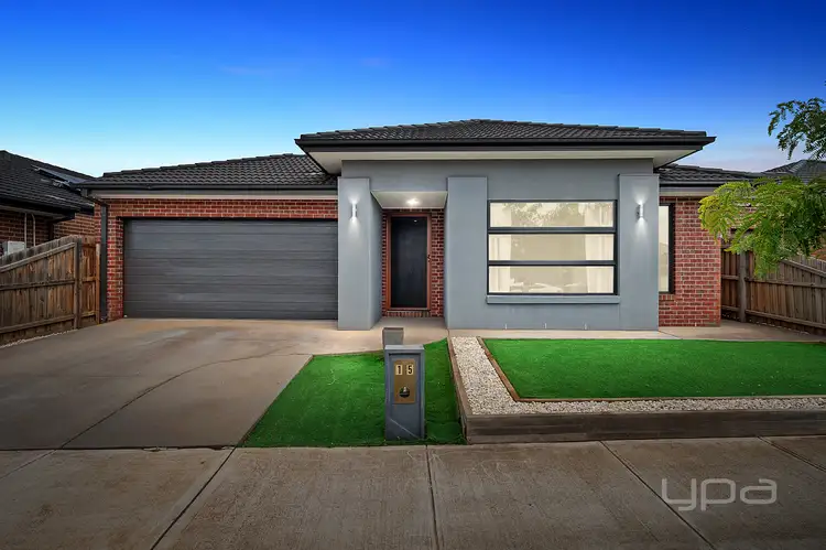 15 Cornwell Street, Melton South VIC 3338