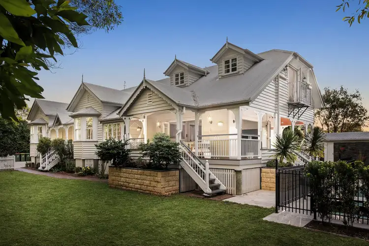 94-96 Collingwood Road, Birkdale QLD 4159