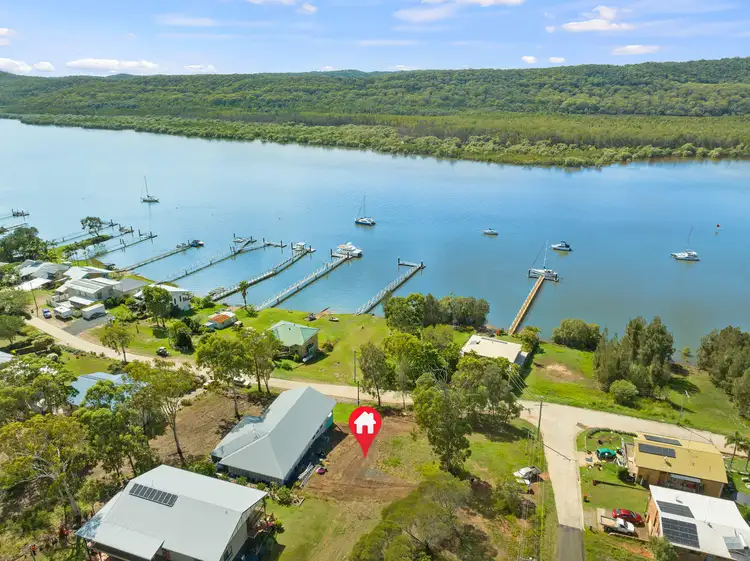74 Wahine Drive, Russell Island QLD 4184