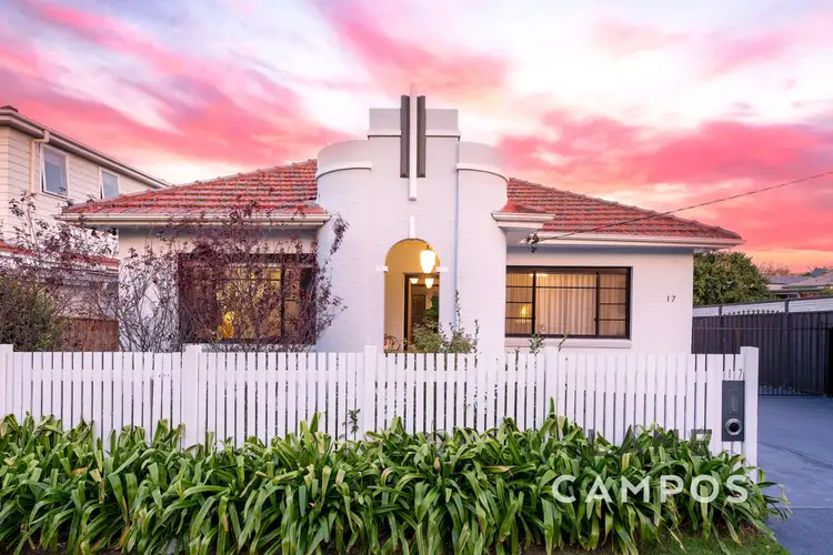 17 Kerr Street, Mayfield NSW 2304