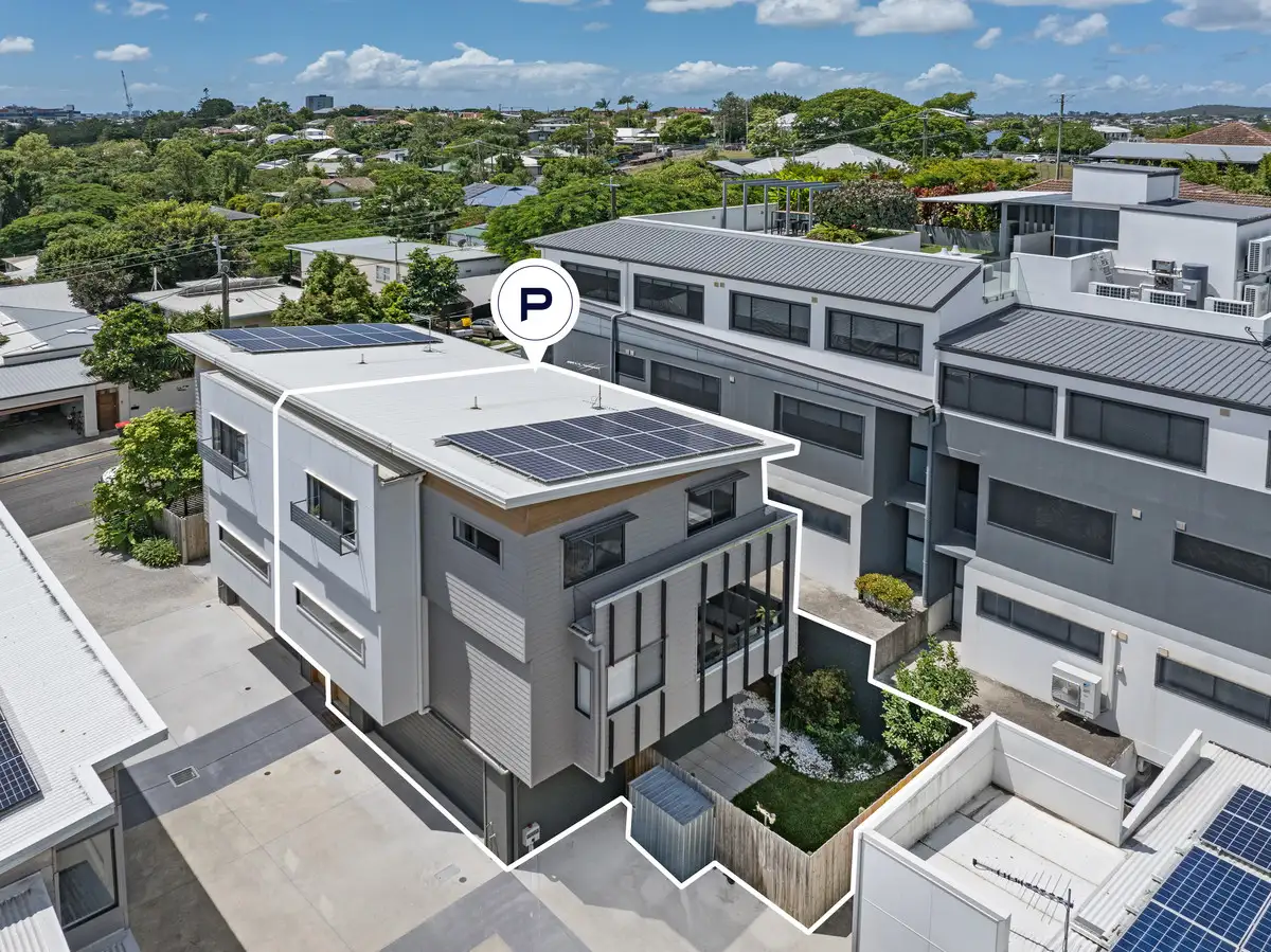 Main view of Homely townhouse listing, 2/46 Clive Street, Annerley QLD 4103