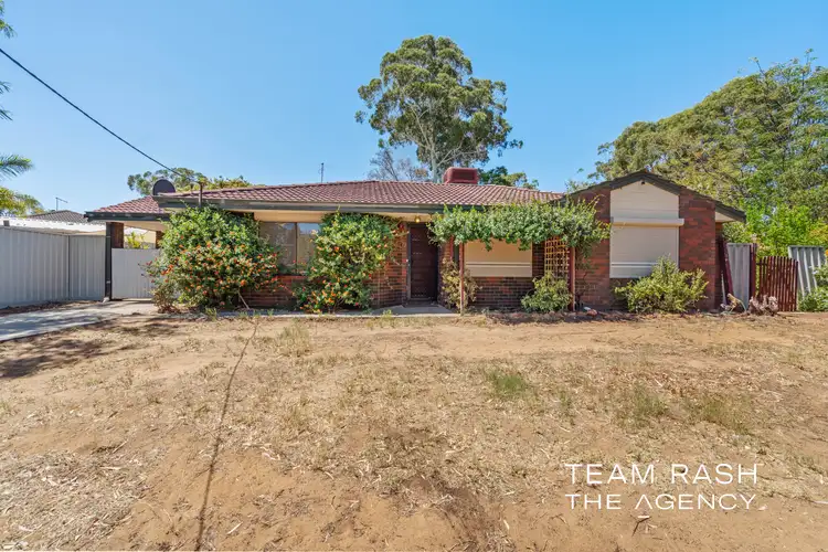 Second view of Homely house listing, 14 Woodley Way, Parmelia WA 6167