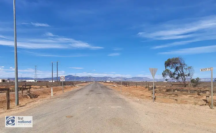 17 Warner Drive, Port Paterson SA 5700
