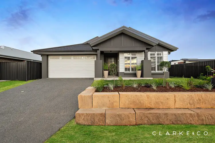 21 Springfield Drive, Lochinvar NSW 2321